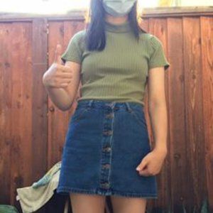 tilly's sky and sparrow green turtleneck